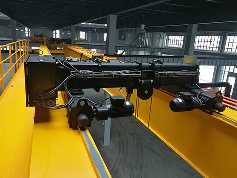 New type double girder bridge cranes