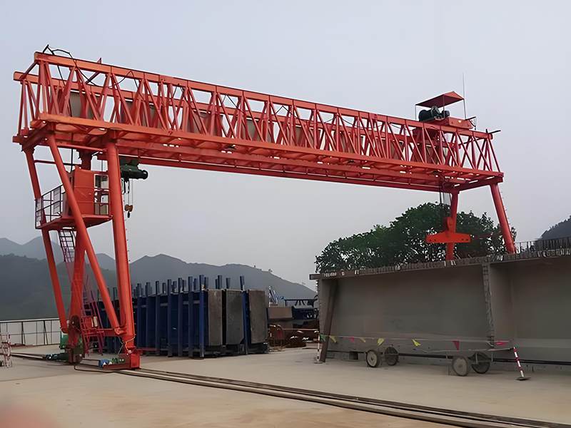 MGG Type road and bridge gantry cranes